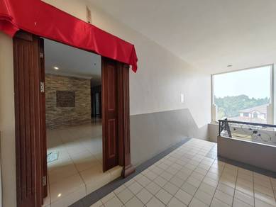 Apartment For Sale in Saville Suites