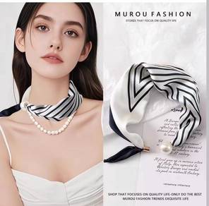 Readystock white black Magnetic Buckle Scarf Pearl