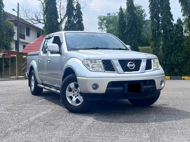 Nissan Navara LE in Kajang, SGR