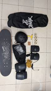 skateboard complete set with helmet and pads