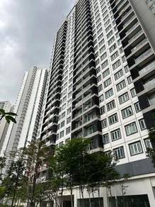 Condominium For Sale in Desa Sentul
