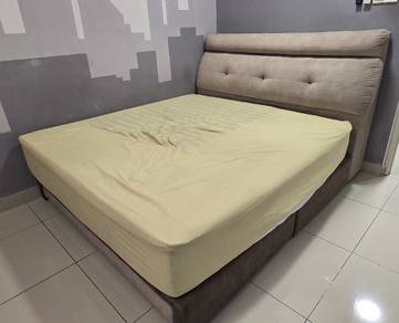 Bed for sale