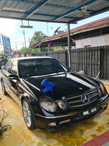 Mercedes Benz 230E  in Gombak, KUL