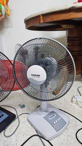 Table fan