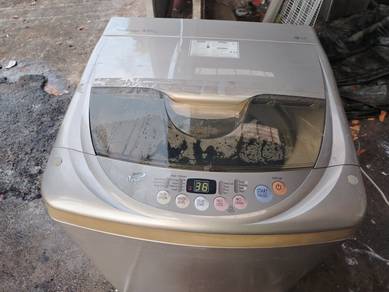 LG 8.5kg Washing Machine TF255
