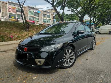 Honda Civic S i-VTEC in Seri Kembangan, SGR