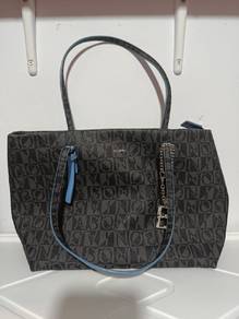 Preloved Bonia