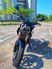 Honda CB250R