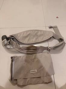Konny hipseat baby carrier