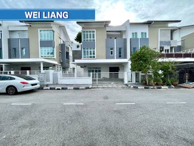 Semi-Detached House For Sale in Sungai Ara,PNG