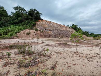 Residential Land in Dengkil, SGR
