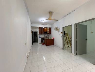 Flat For Sale in Pangsapuri Lembah Maju (RP1 RP2 RP3 RP4)