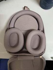 Sony XM5 Smoky pink