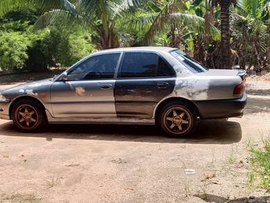 Proton Wira GL in Kok Lanas, KTN