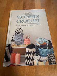 Modern Crochet Molla Mills Book Buku