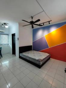 Room in Shah Alam, SGR