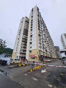 Apartment For Sale in I-Park Apartment