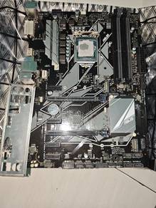 i5-8400 with z370 motherboard (uses)
