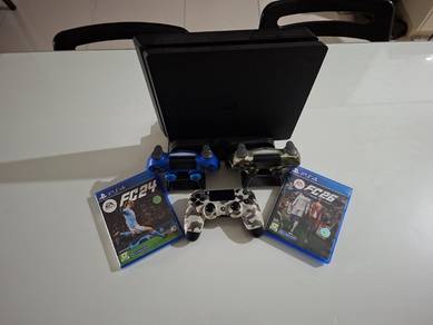 PS4 Excellent + 3 Controllers, FC24, FC26 & FanSet