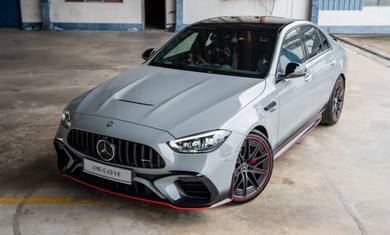 Mercedes Benz C63 63 AMG S E PERFORMANCE F1 EDITION in Langkawi, KDH