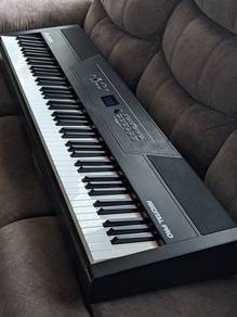 Alesis Recital Pro Digital Protable Piano