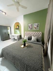 Room in Bandar Tasik Selatan, KUL