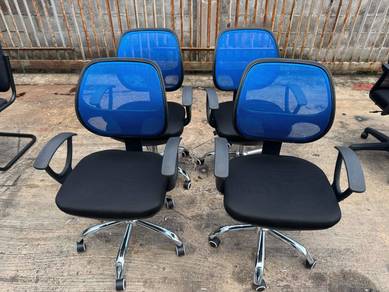 Fabric Mesh Kerusi Office Chairs