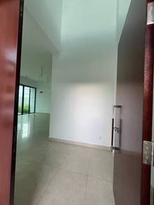 Semi-Detached House For Sale in Subang Jaya,SGR
