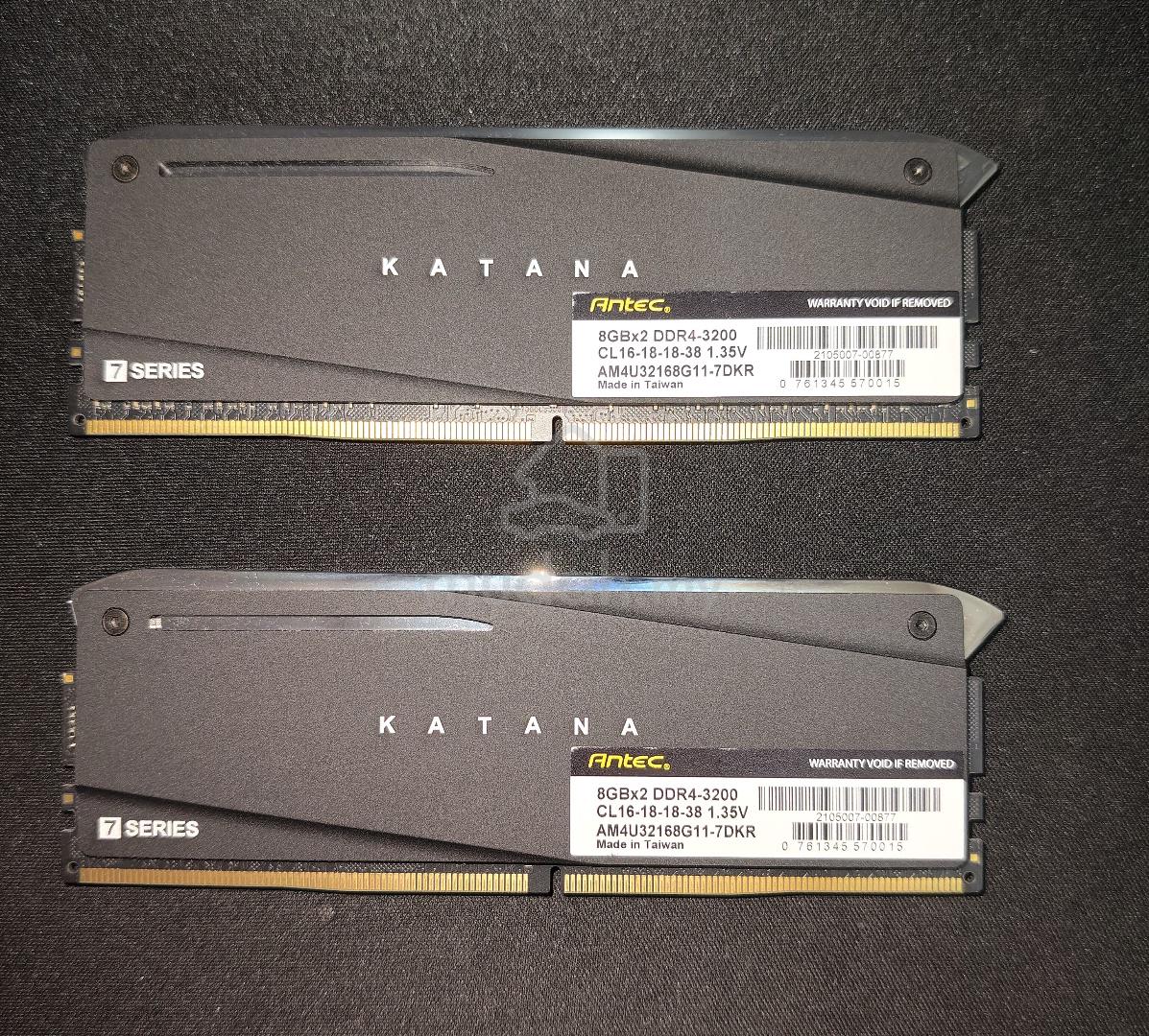 Antec Katana 7 Series RGB 16GB DDR4 3200Mhz(8 x 2) - Computers