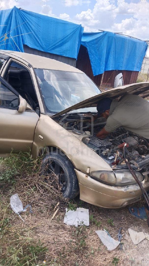 1999 Proton Exora