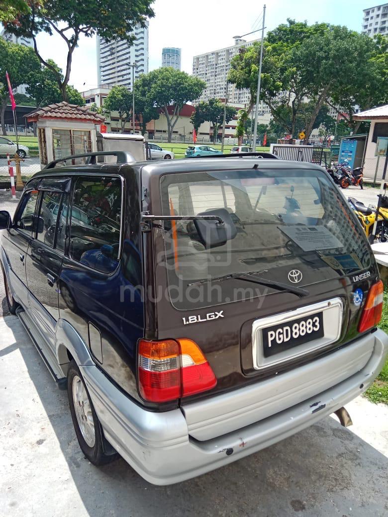 2004 Toyota Land Cruiser