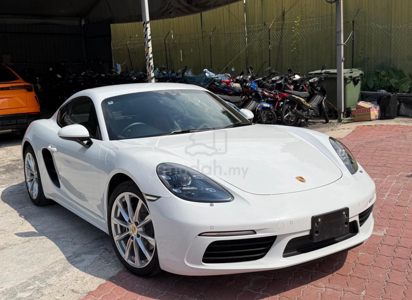 2022 Porsche 911