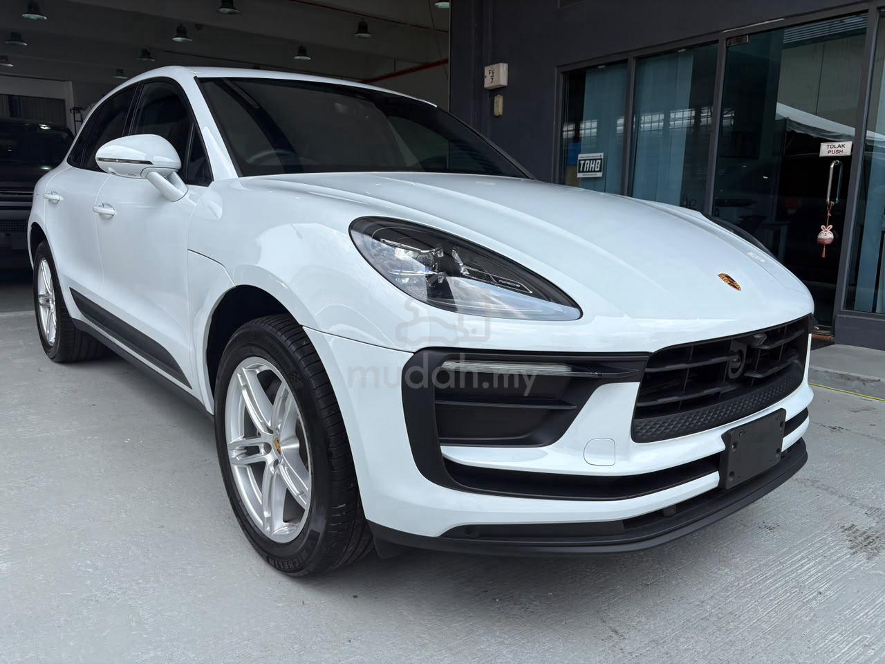 2023 Porsche Macan