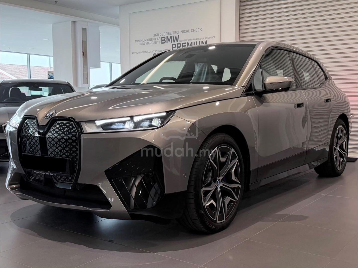 2023 BMW iX