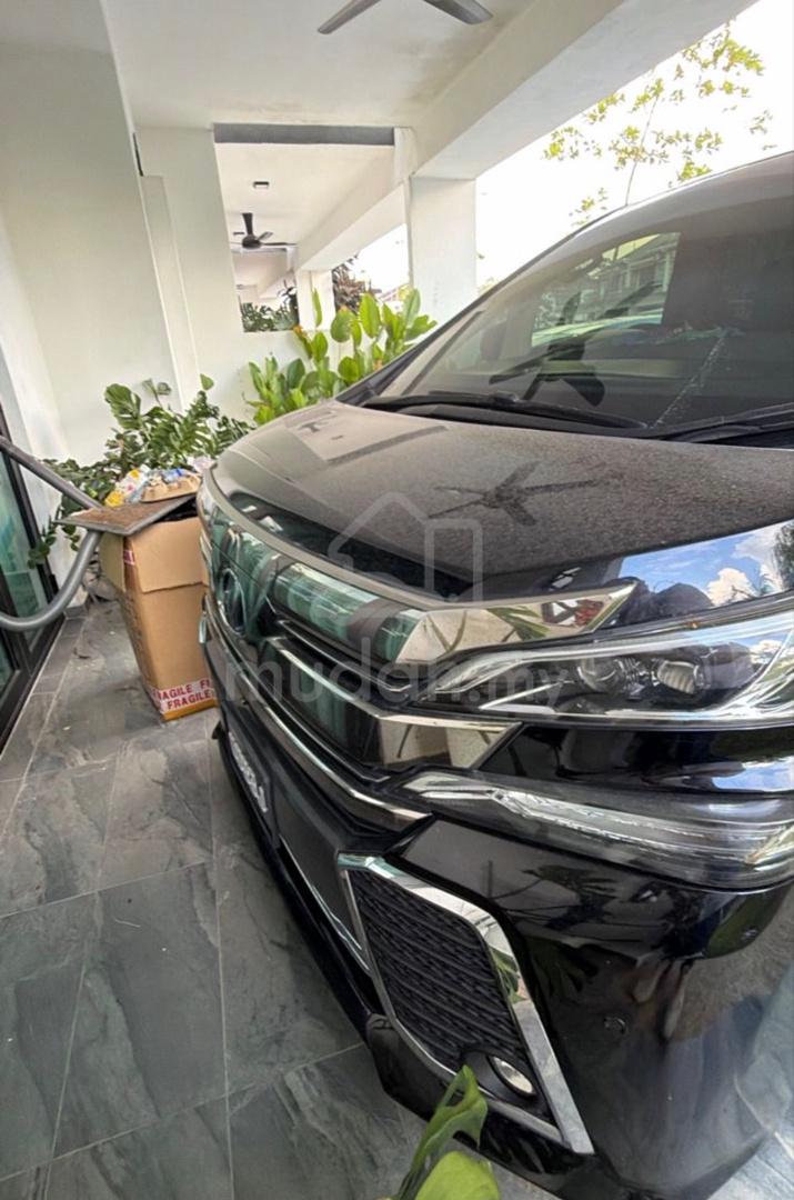 2015 Toyota Vellfire