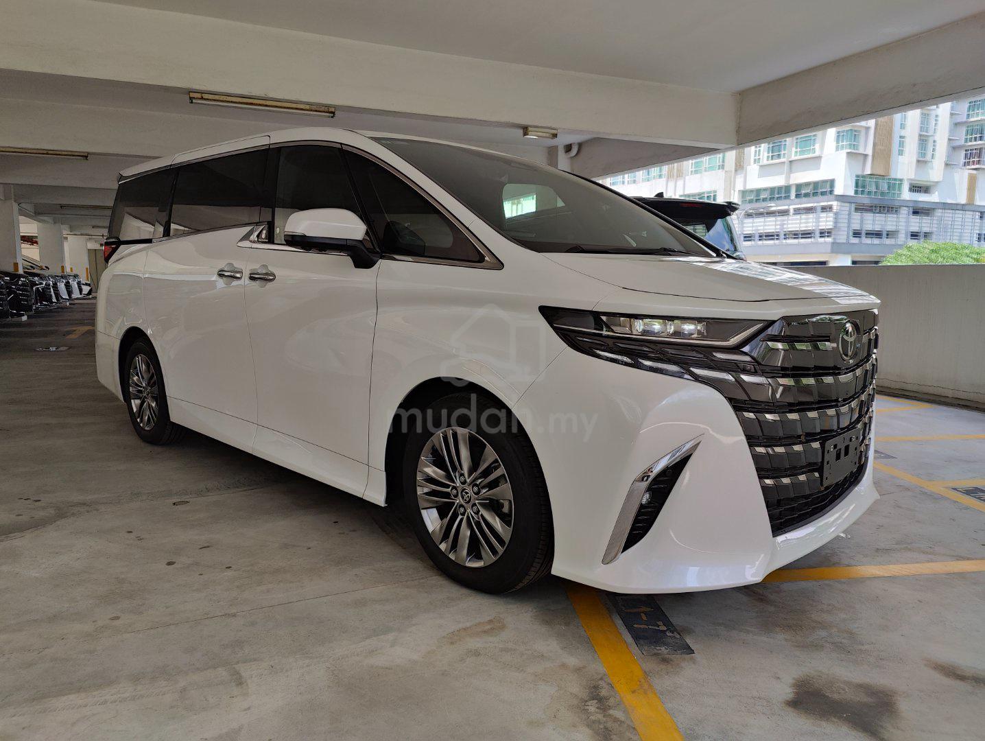 2025 Toyota Alphard