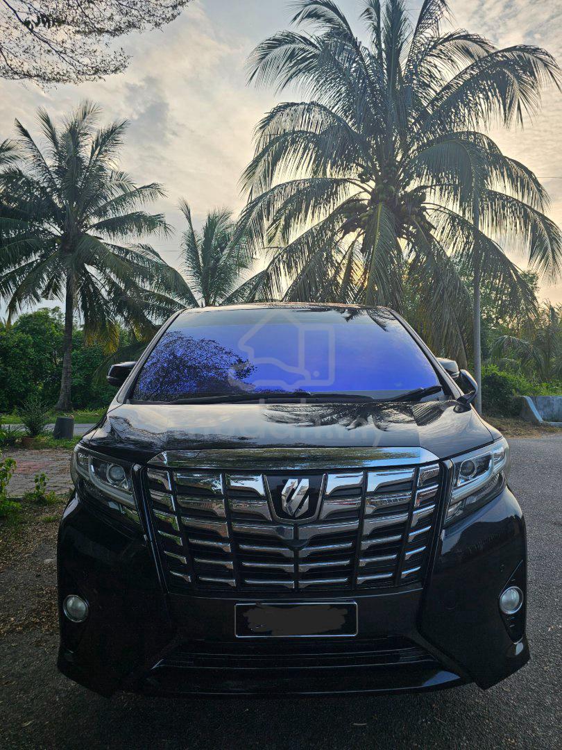 2015 Toyota Alphard