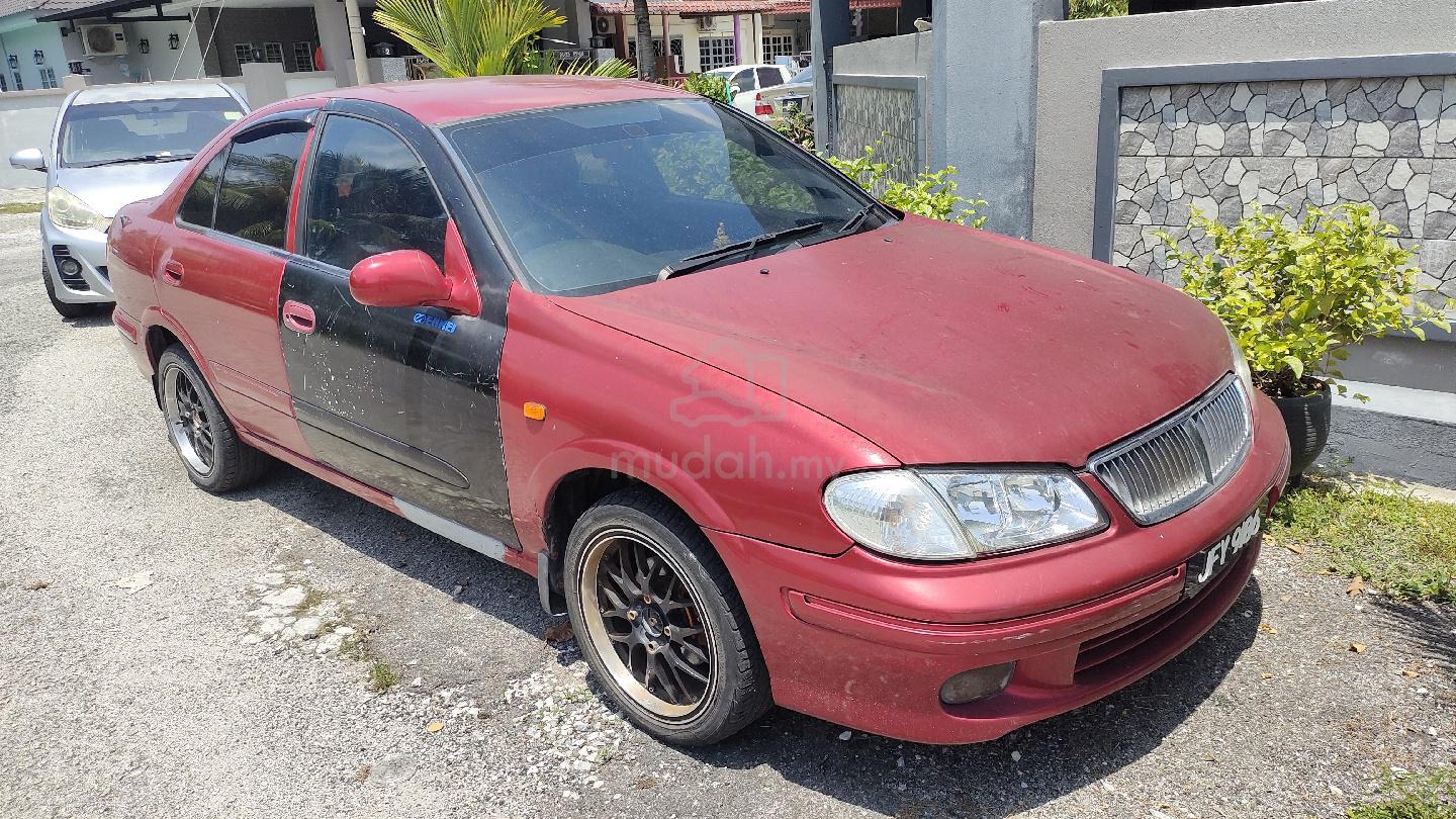 2001 Nissan Serena