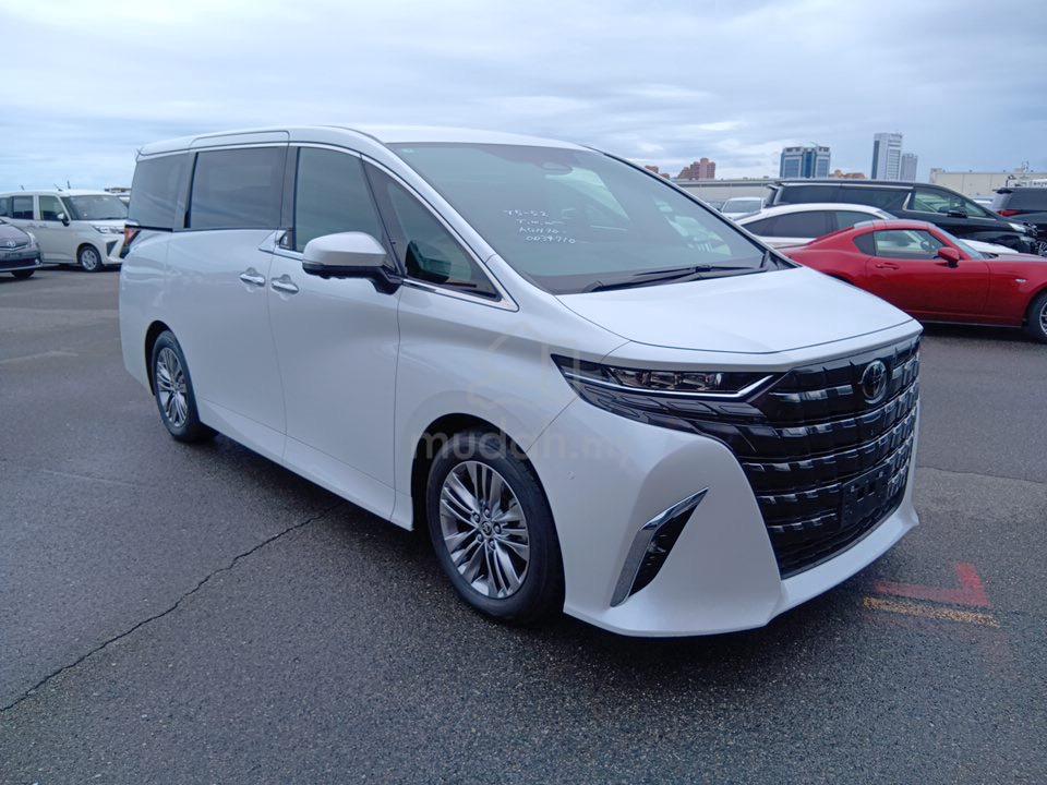 2025 Toyota Alphard