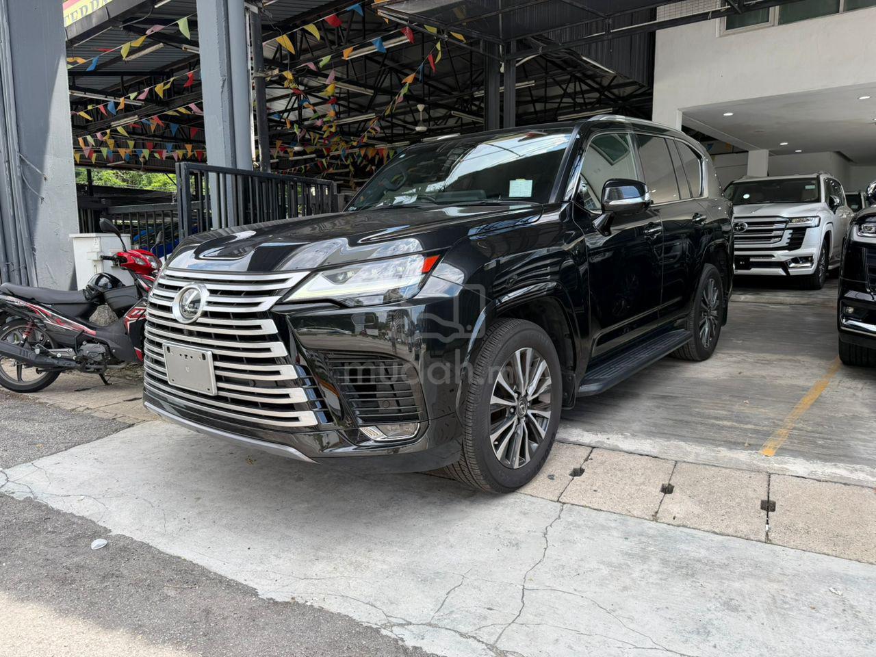 2022 Lexus LX