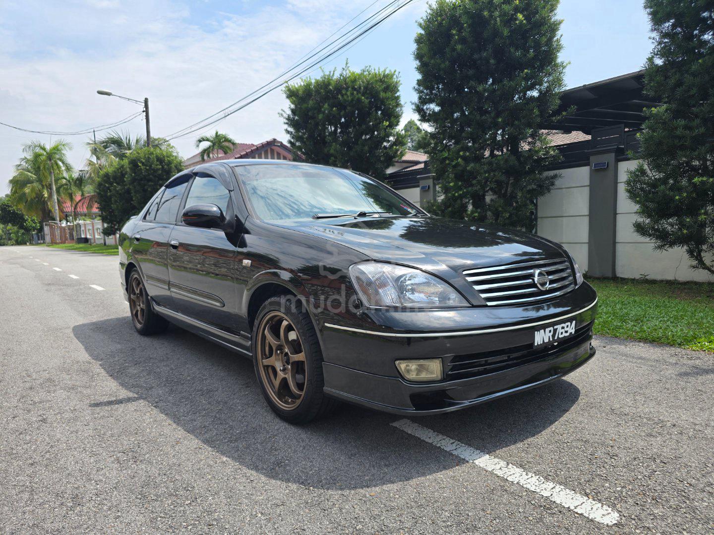 2005 Nissan Serena