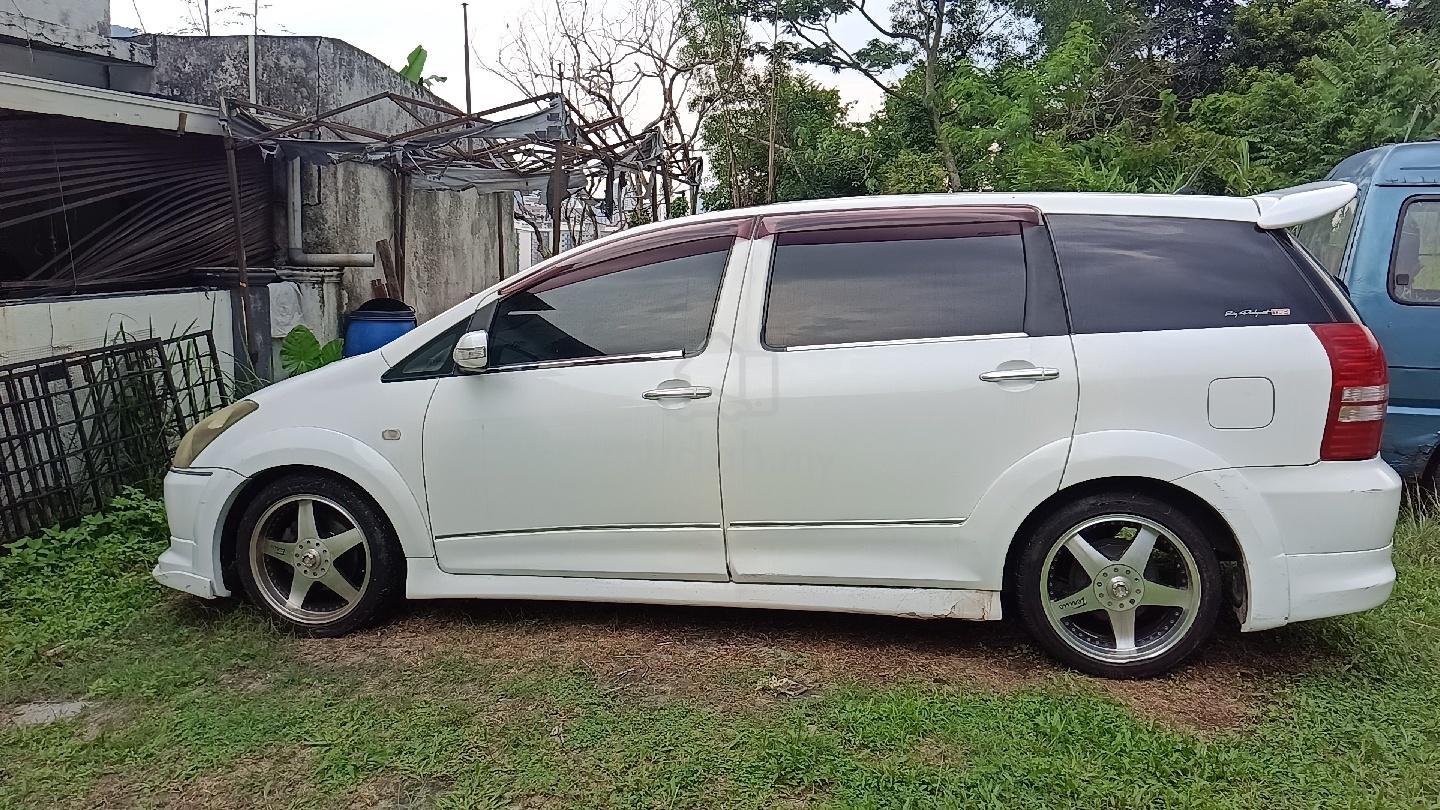 2004 Toyota Yaris