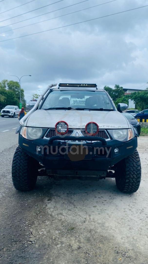 2009 Mitsubishi Triton