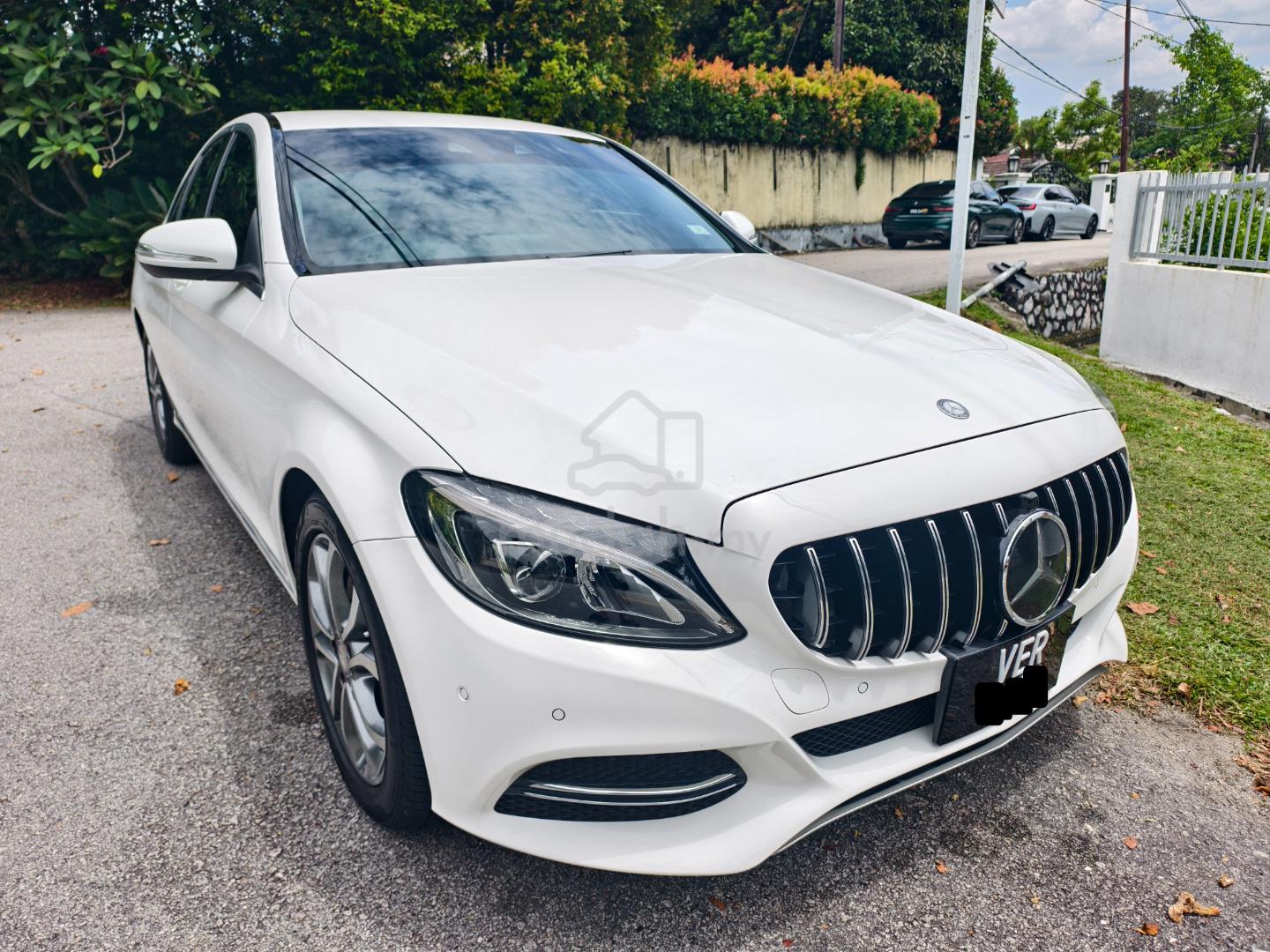 2015 Mercedes-Benz CLA