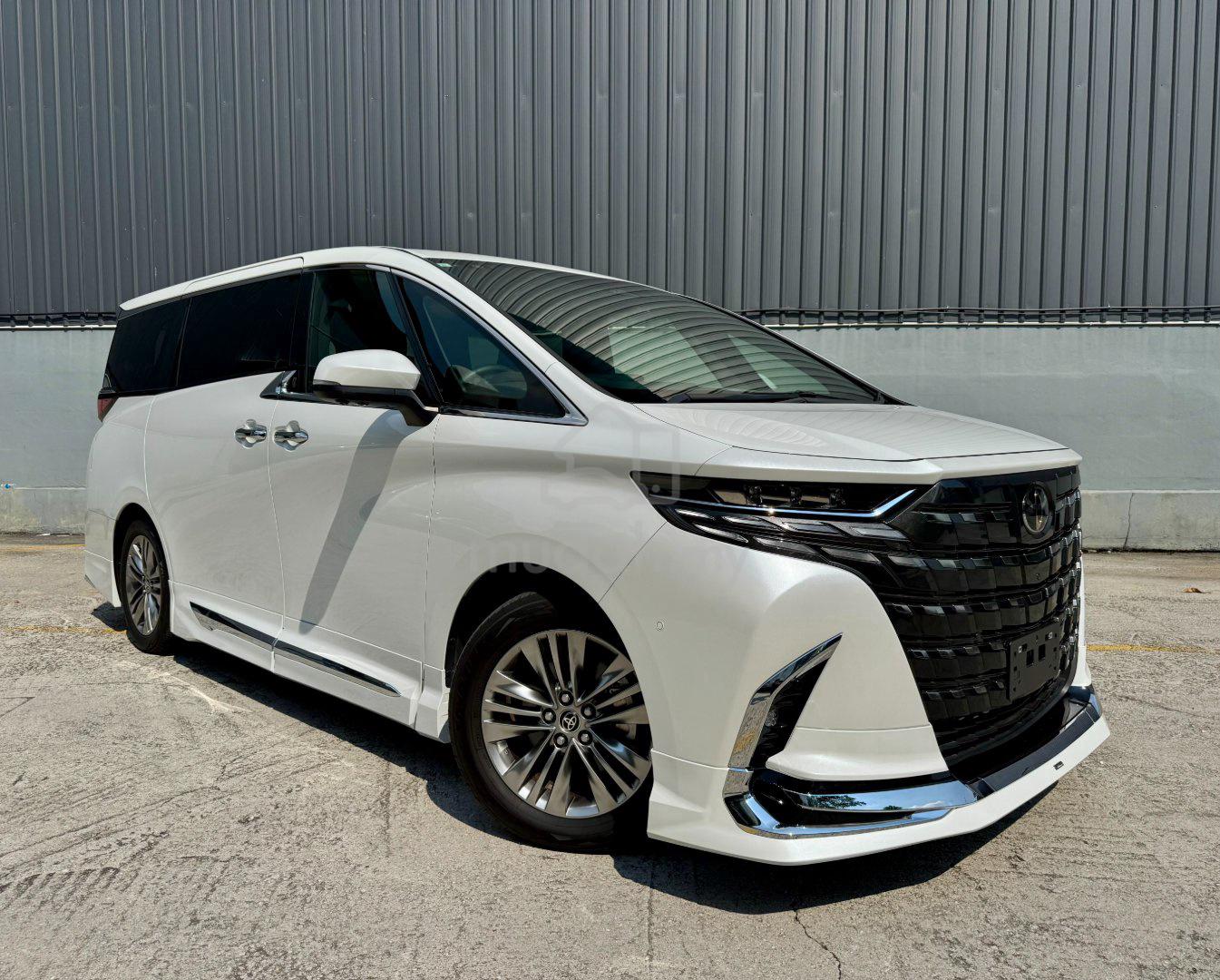 2023 Toyota Alphard