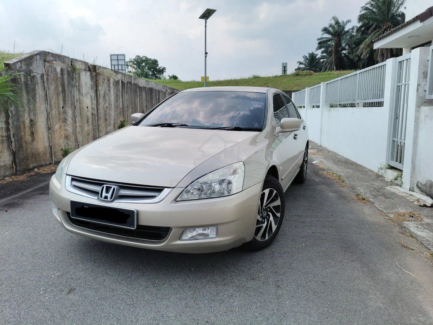 2004 Honda Accord