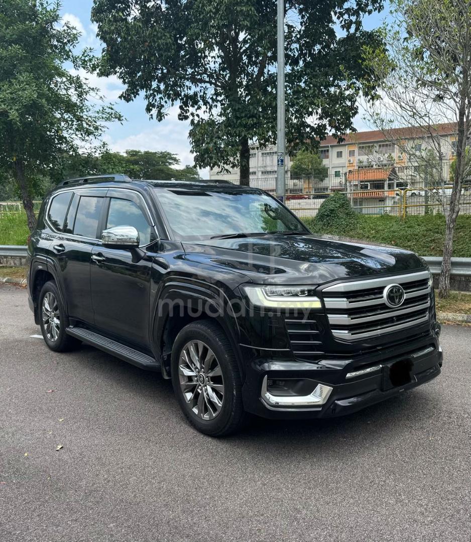 2023 Toyota Land Cruiser