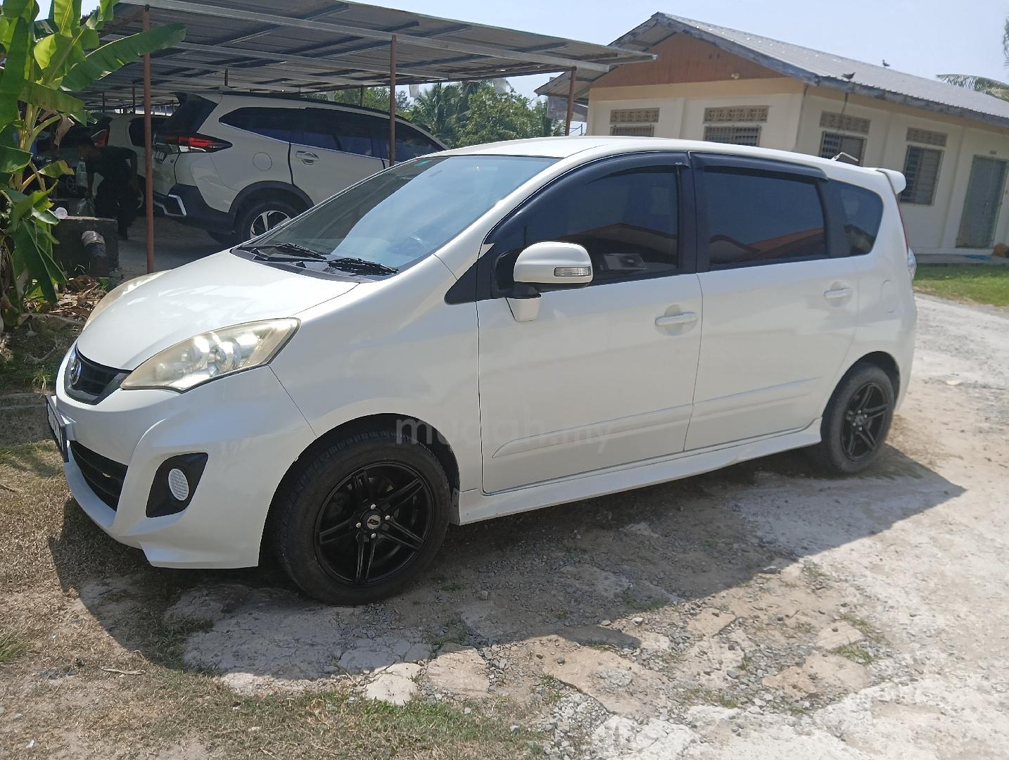 2016 Perodua Alza