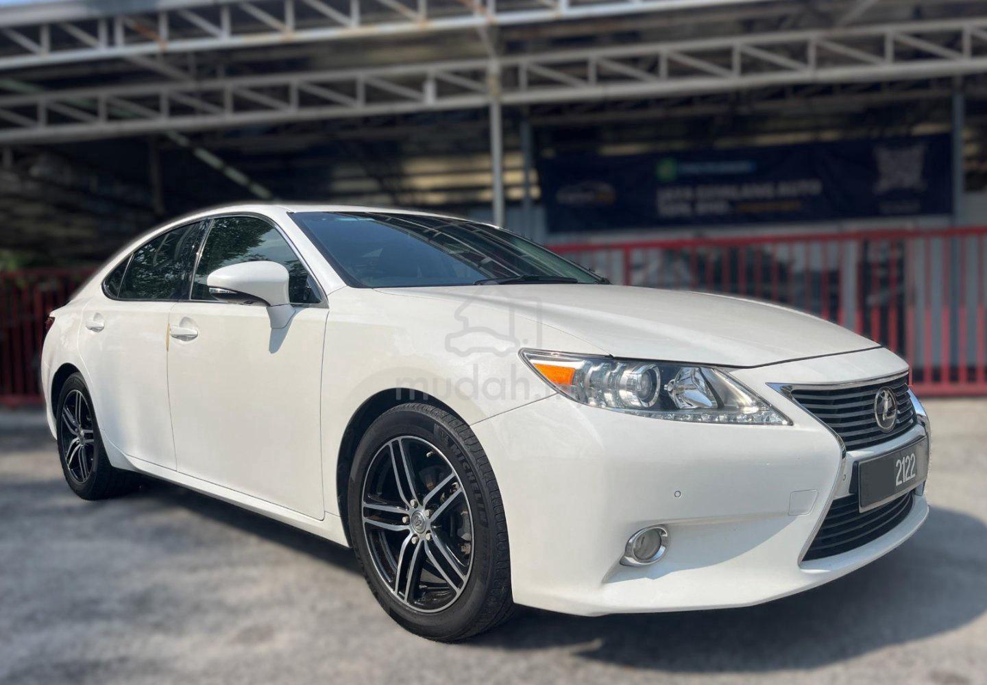 2014 Lexus ES