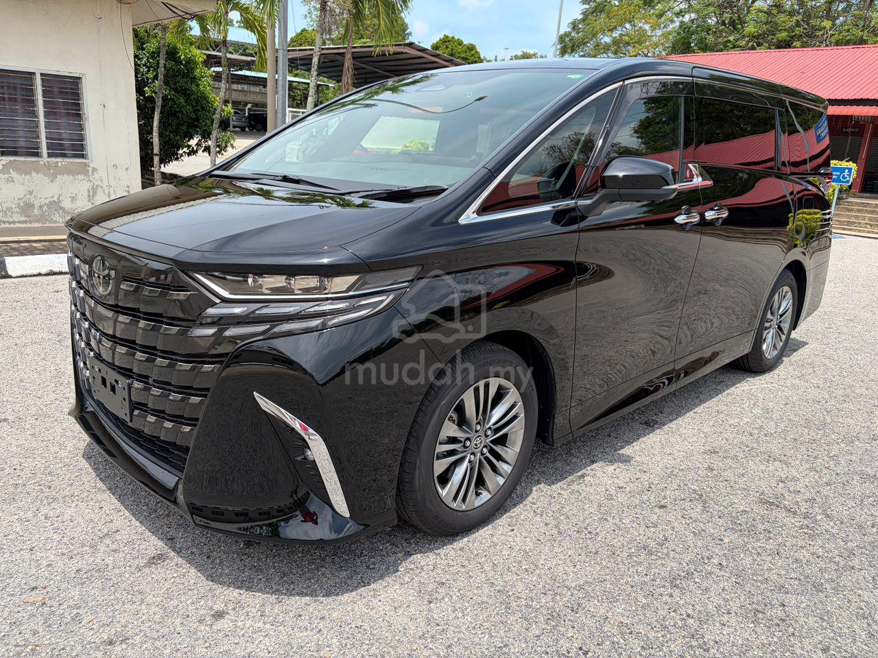 2024 Toyota Alphard